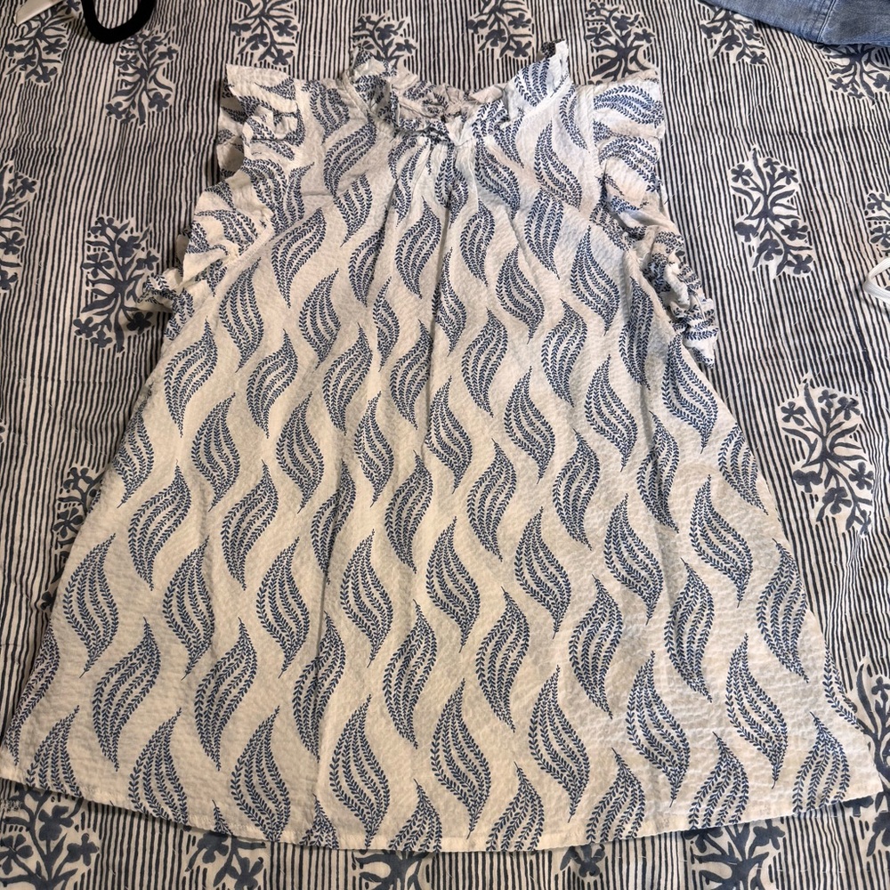 THML Navy Leaf-Print Ruffle Sleeve Tunic